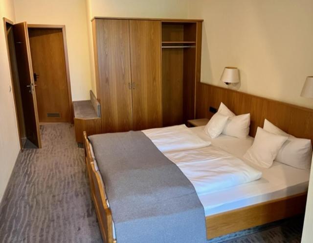 Hotel Fortuna Stockach Bagian luar foto