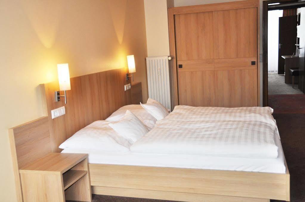 Hotel Fortuna Stockach Bagian luar foto